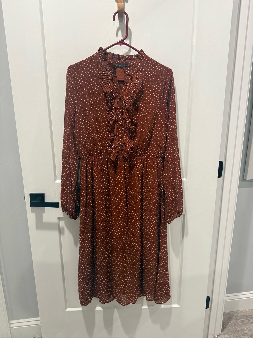 Very J Rust Brown Ruffle Polkadot Dress Size Large